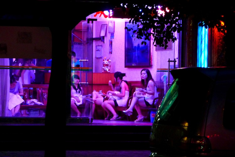 Taipei in by sex car Red Light