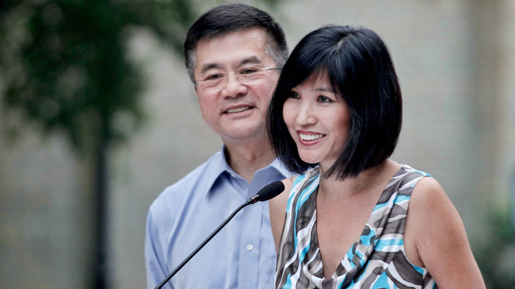 Did Gary Locke resign because of an extramarital affair? Probably not 