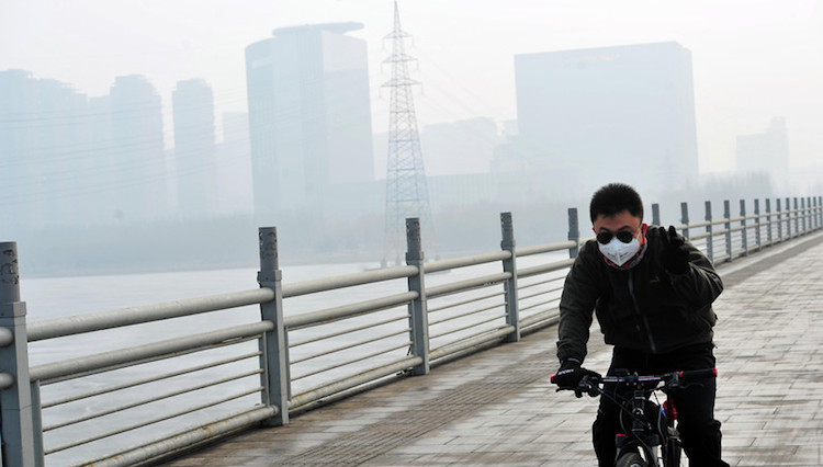 Shanghai pollution levels 60 percent above national standard
