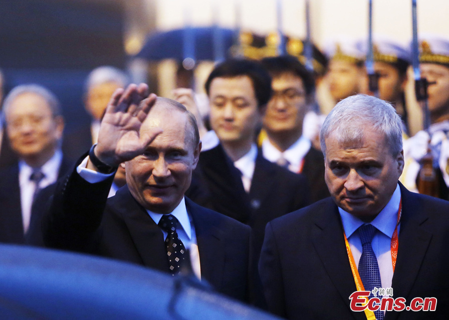 Putin expected to sign huge pipeline deal during Shanghai visit