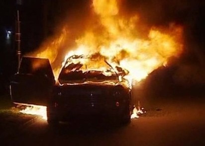 'Bored' man in Wenzhou sets 9 cars on fire and then puts out the flames
