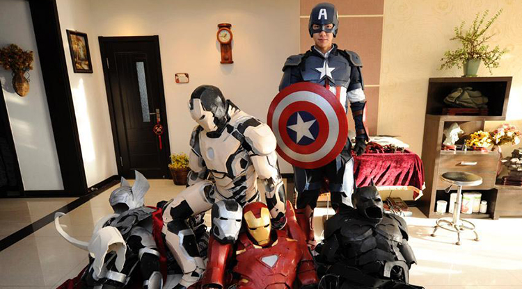 PHOTOS: Jilin college student hand-makes epic Avengers costume set