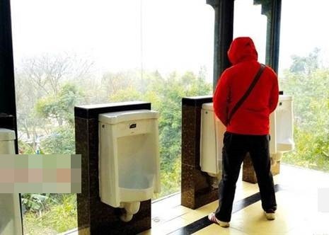 Guilin's newest toilets leave little to the imagination