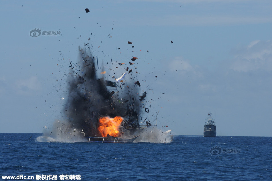 Beijing less than pleased after Indonesia blows up Chinese fishing vessel
