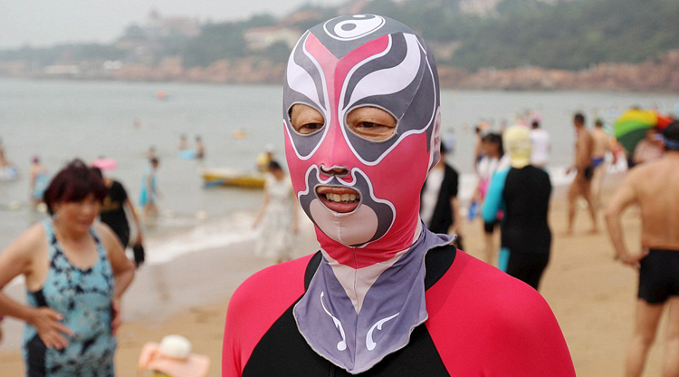 PHOTOS: China's 2015 facekini update